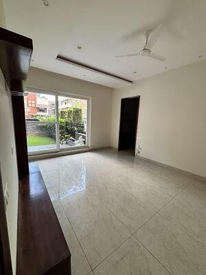 4 BHK Builder Floor for rent image 4
