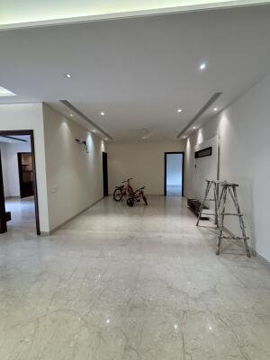 4 BHK Builder Floor for rent image 3