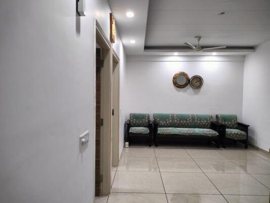 2 BHK Flat for Rent