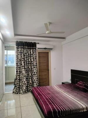 2 BHK Flat for Rent image 3