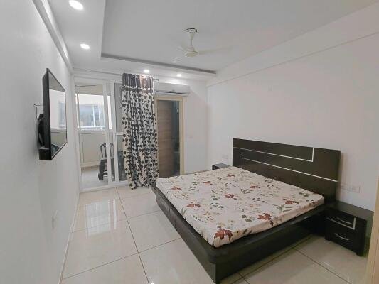 2 BHK Flat for Rent image 2