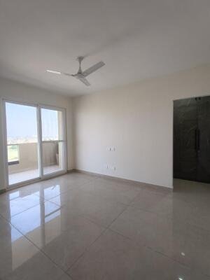 4 BHK flat for Rent image 3
