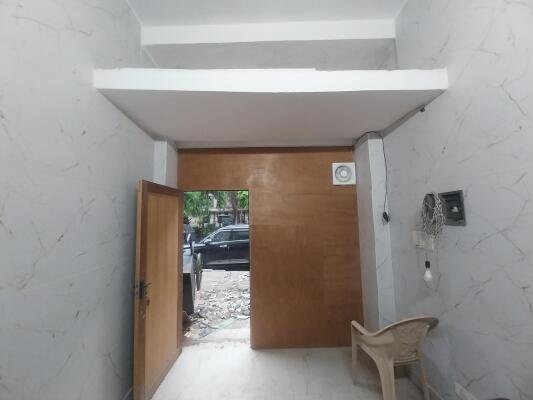Commerical Shop For Sale