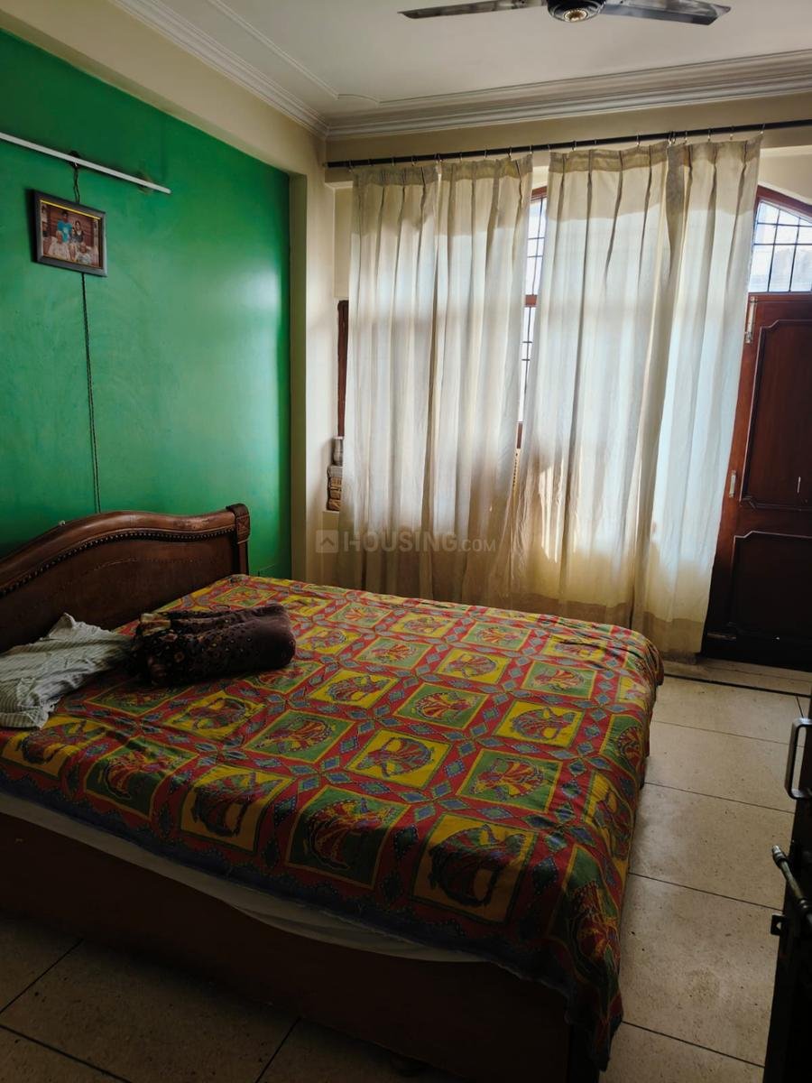 2 BHK flat for rent image 4