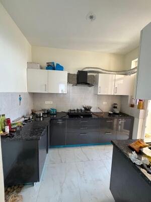 2 BHK flat for Rent image 2