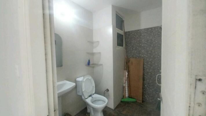 3 BHK FLAT FOR RENT image 4