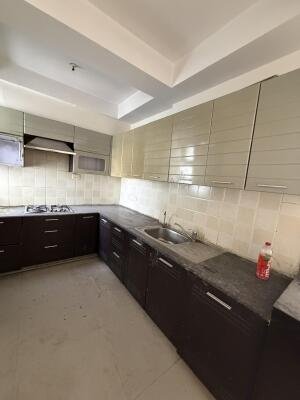 3 BHK FLAT FOR RENT image 5