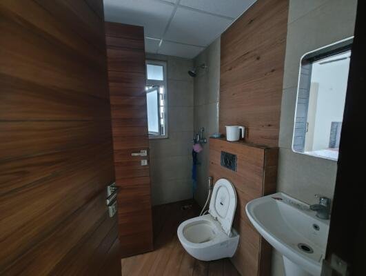 3 BHK FLAT FOR RENT image 3