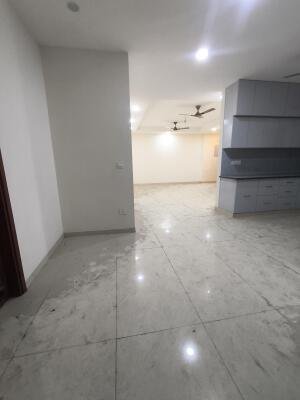 4 BHK Builder Floor for Rent image 5