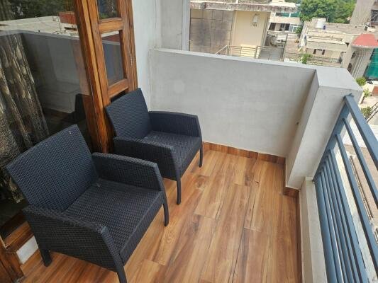 3 BHK FLAT FOR RENT image 4