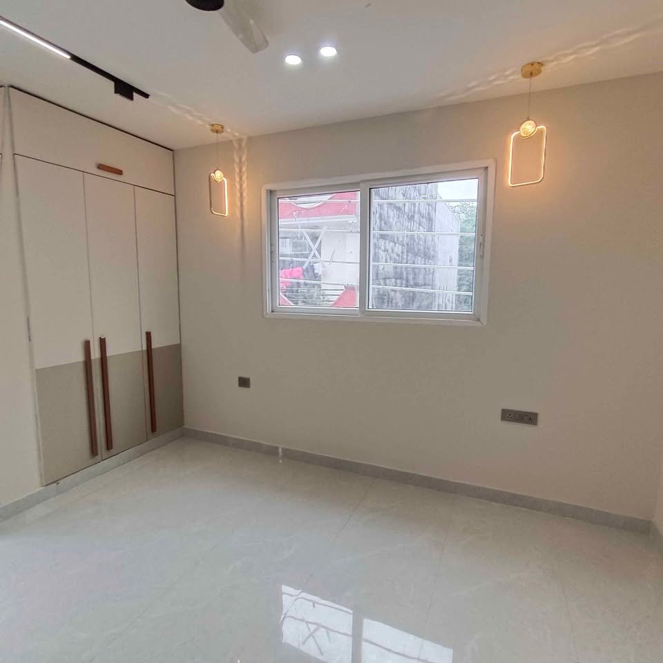 3 Beds 3 Baths - Apartment image 3