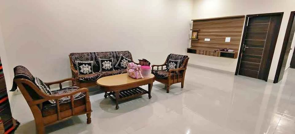 2 Beds 2 Baths - Apartment