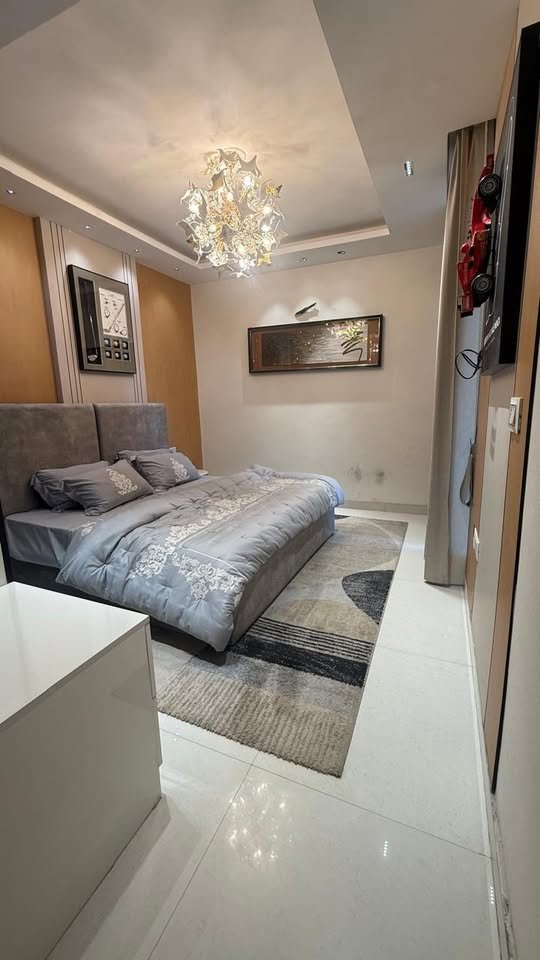 2BHK FLAT image 3