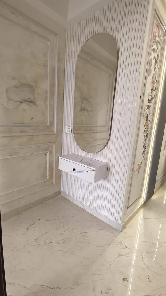 2 BHK flat semi furnished image 3