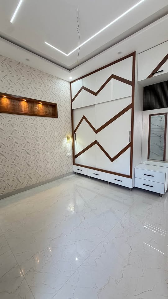 2 beds 2 bathrooms – House