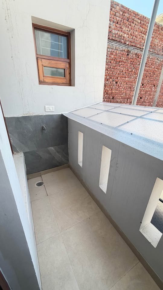 2 beds 2 bathrooms – House image 2