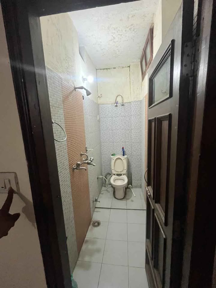 2 Beds 2 Baths - House image 2