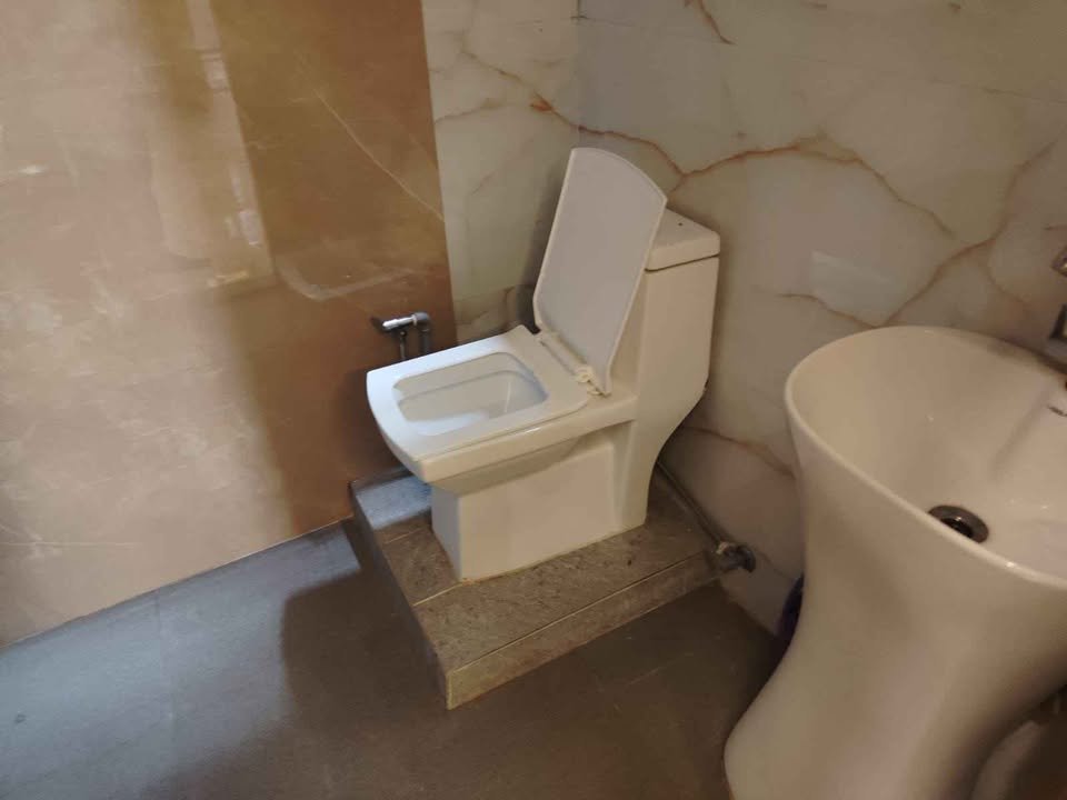 2 beds 2 bathrooms – House image 4