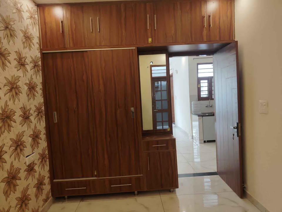 2 beds 2 bathrooms – House image 3