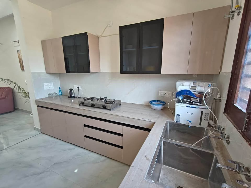 2 Beds 2 Baths - House image 3