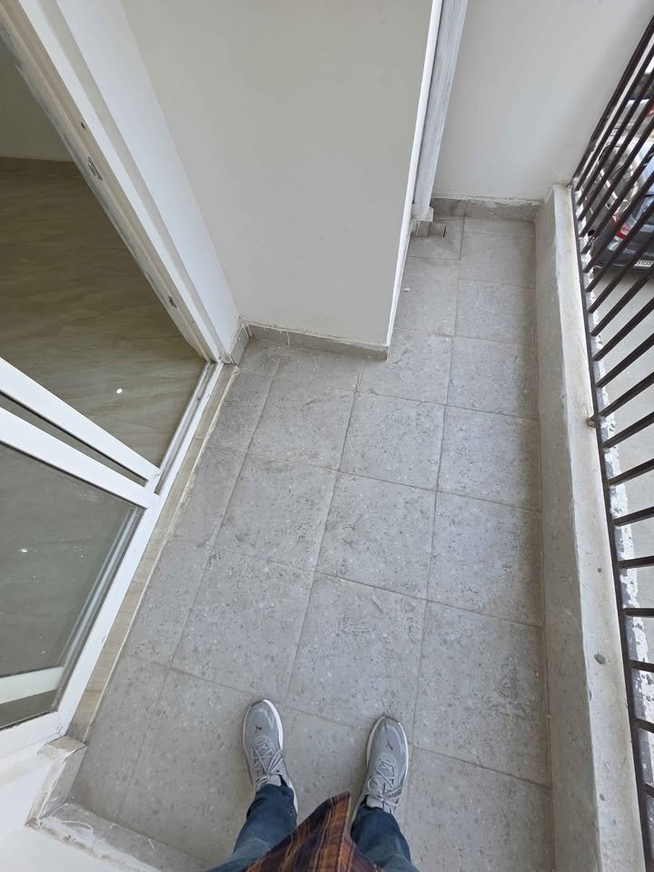 2 Beds 2 Baths - Apartment image 2
