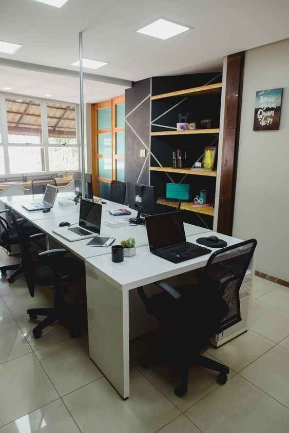 1Cabin 10 Seats fully furnished office space image 2