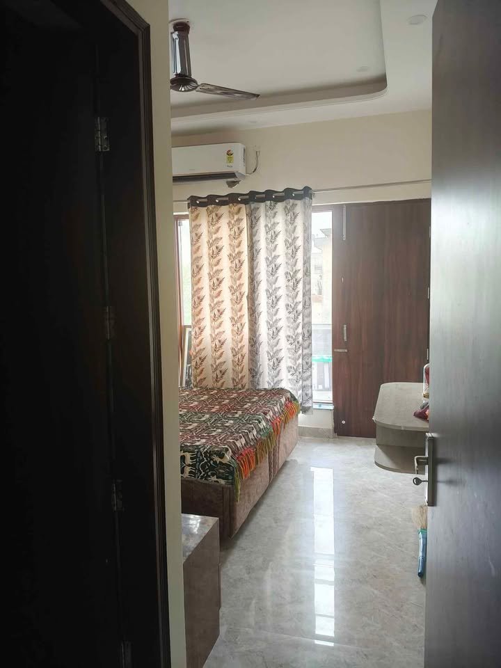 3 beds 2 bathrooms – House image 3