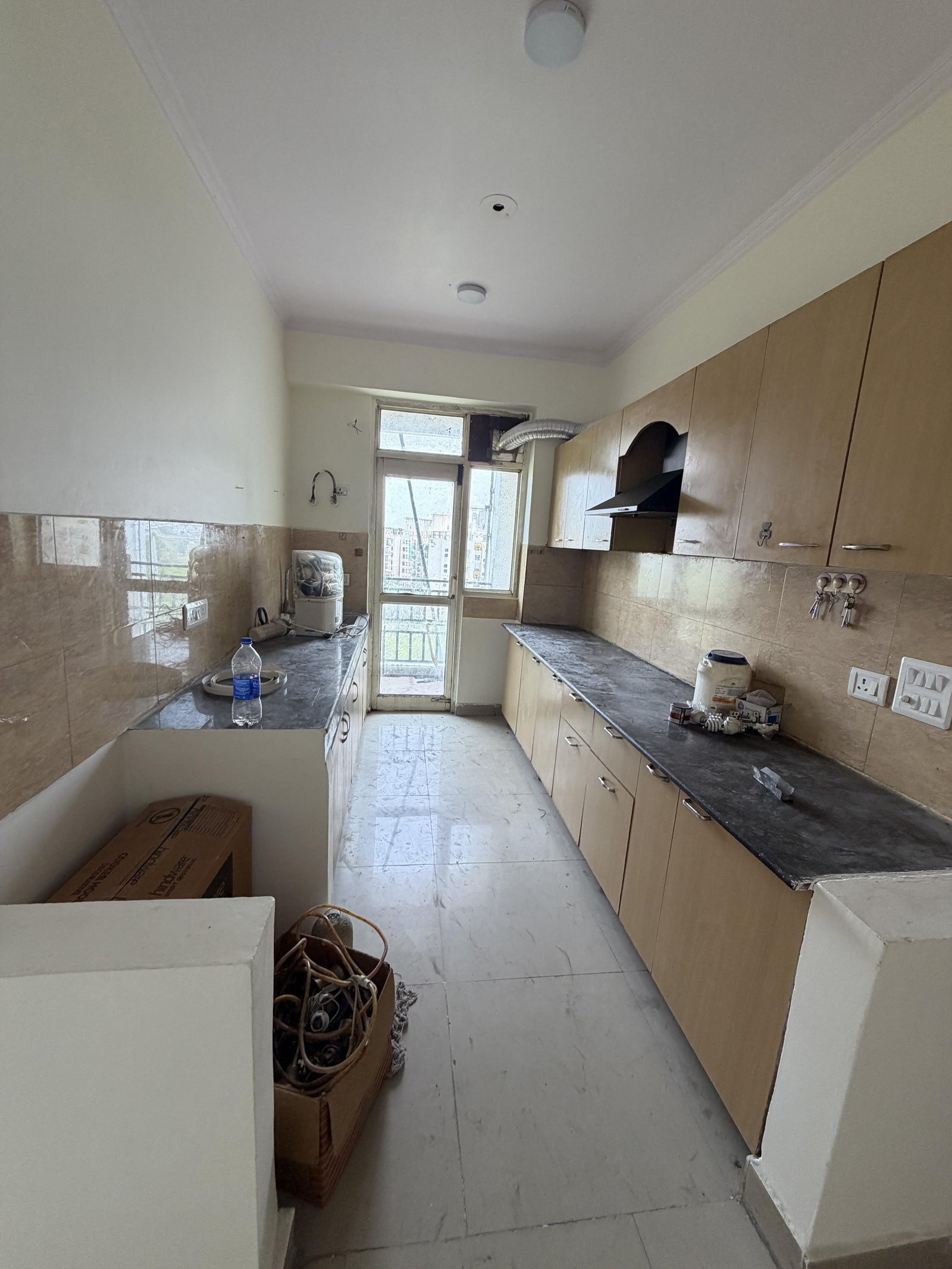 3 BHK Flat for Rent image 4