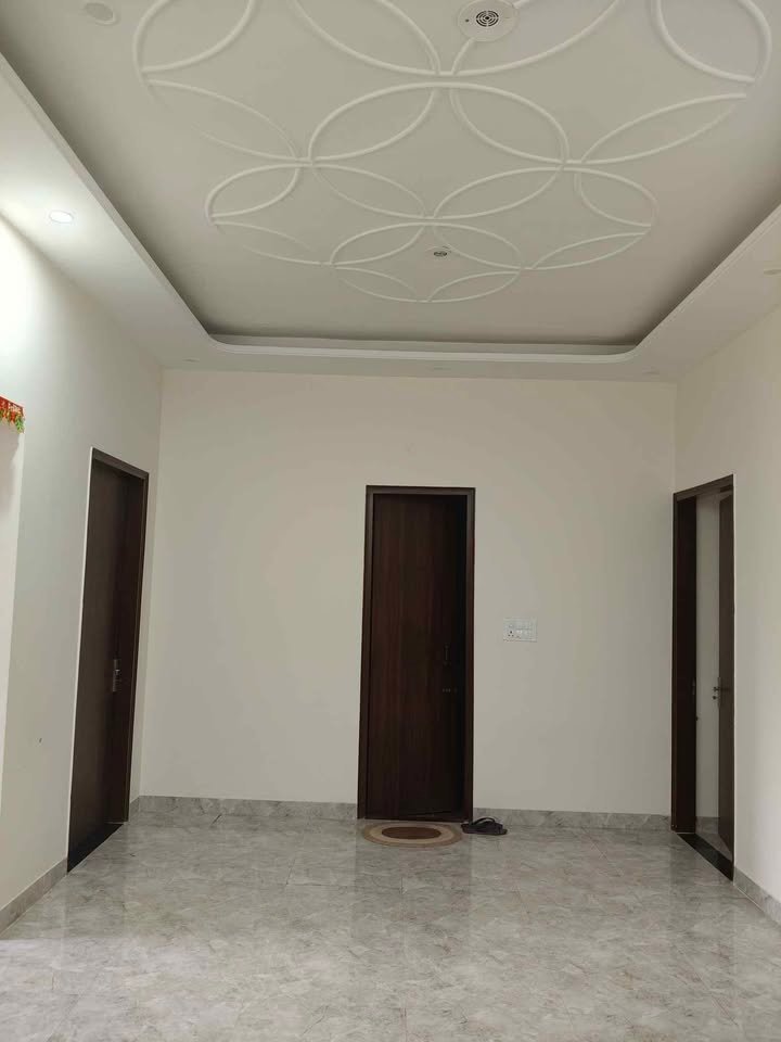 3 beds 2 bathrooms – House image 4