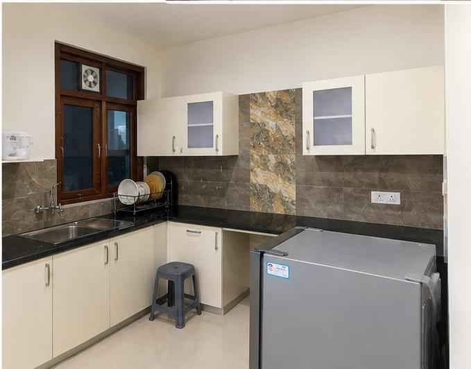 3 BHK FLAT FOR RENT image 2