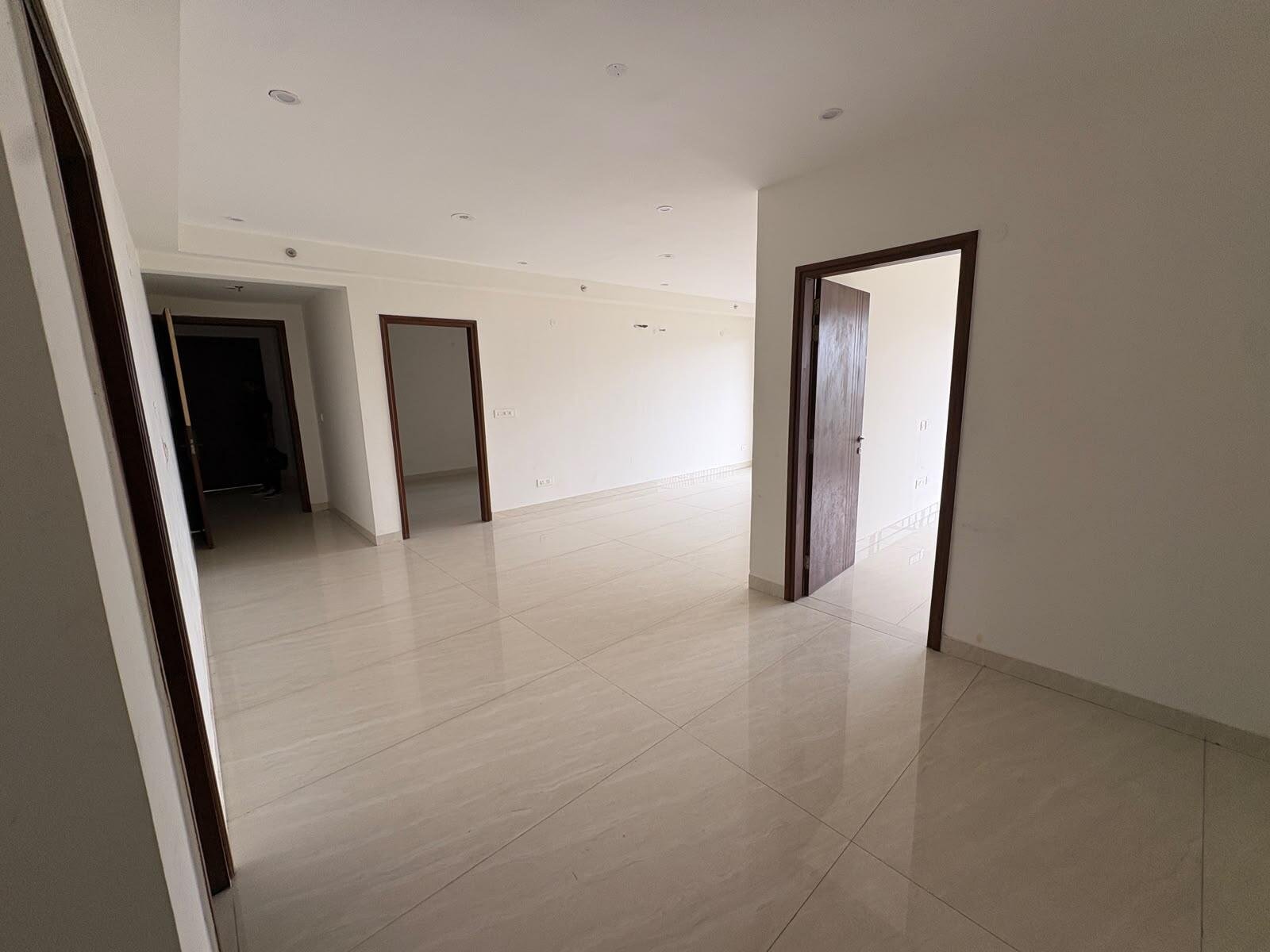 3 BHK FLAT FOR SALE image 4