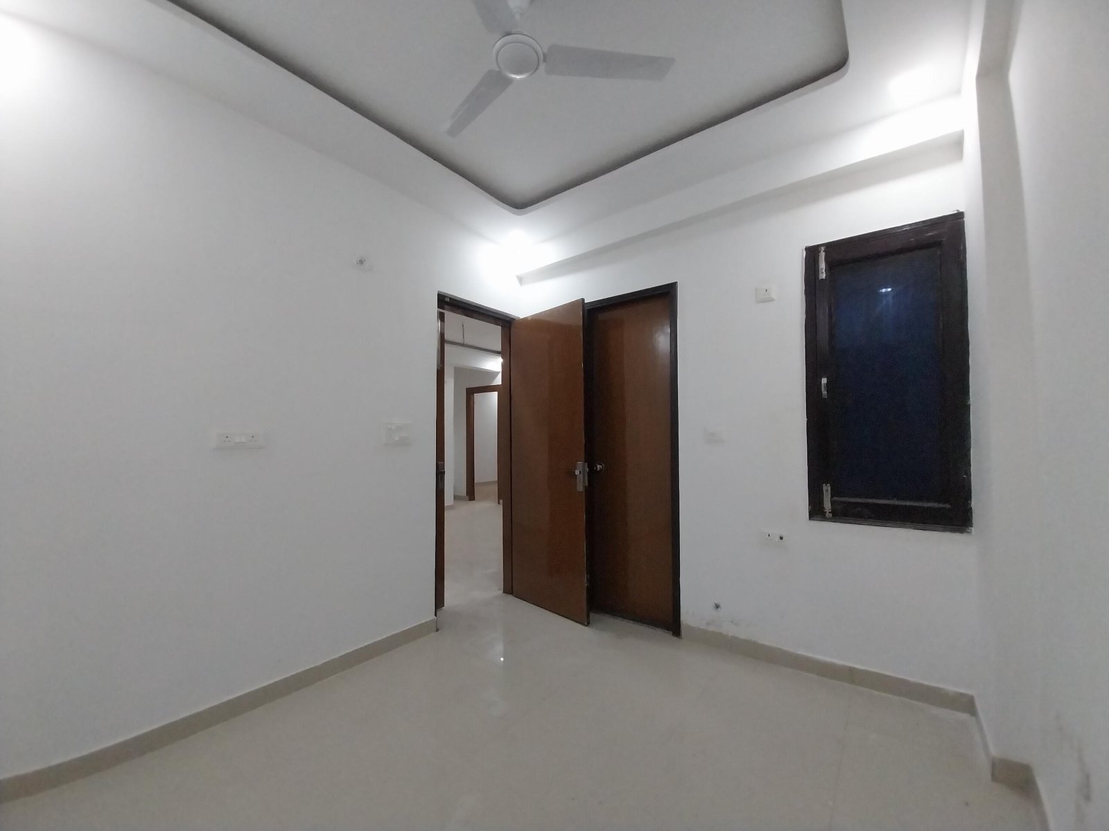 4 BHK Flat For Rent