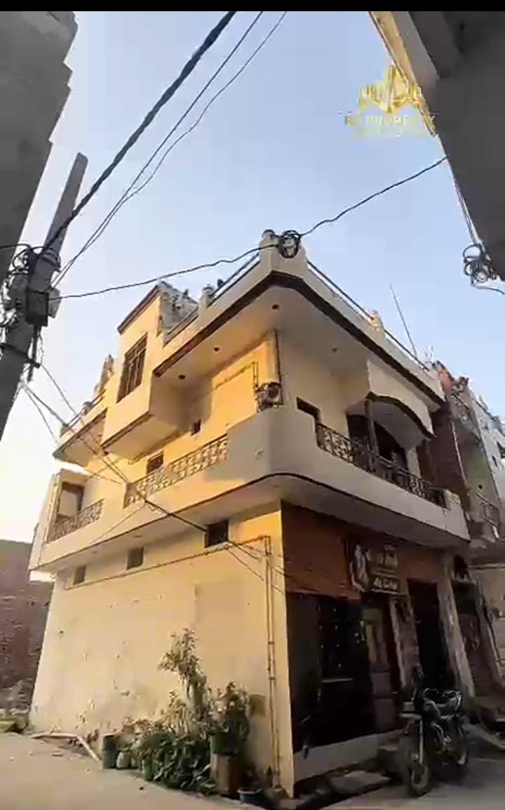 4 BHK independent House