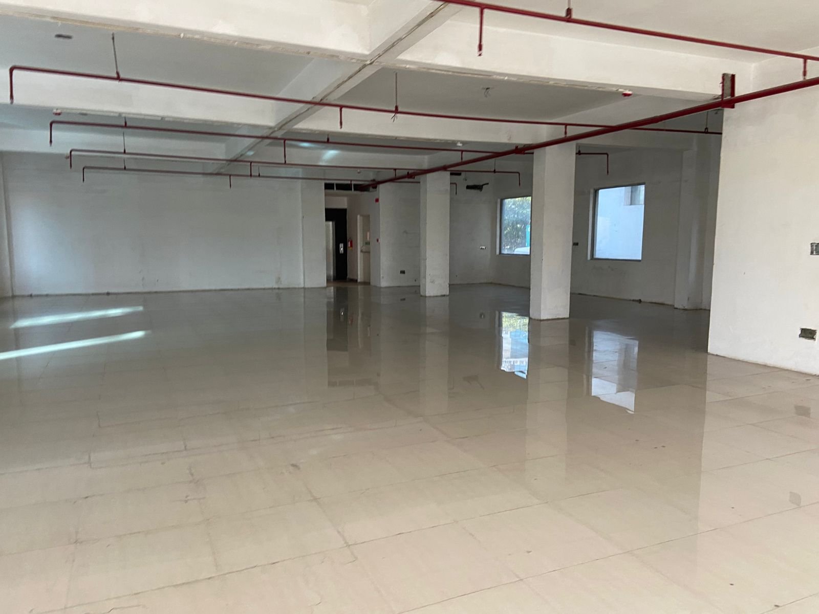 4500sqft office available