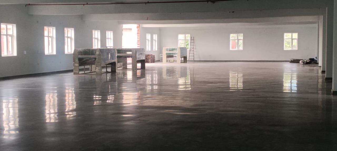 Office floor for rent image 2