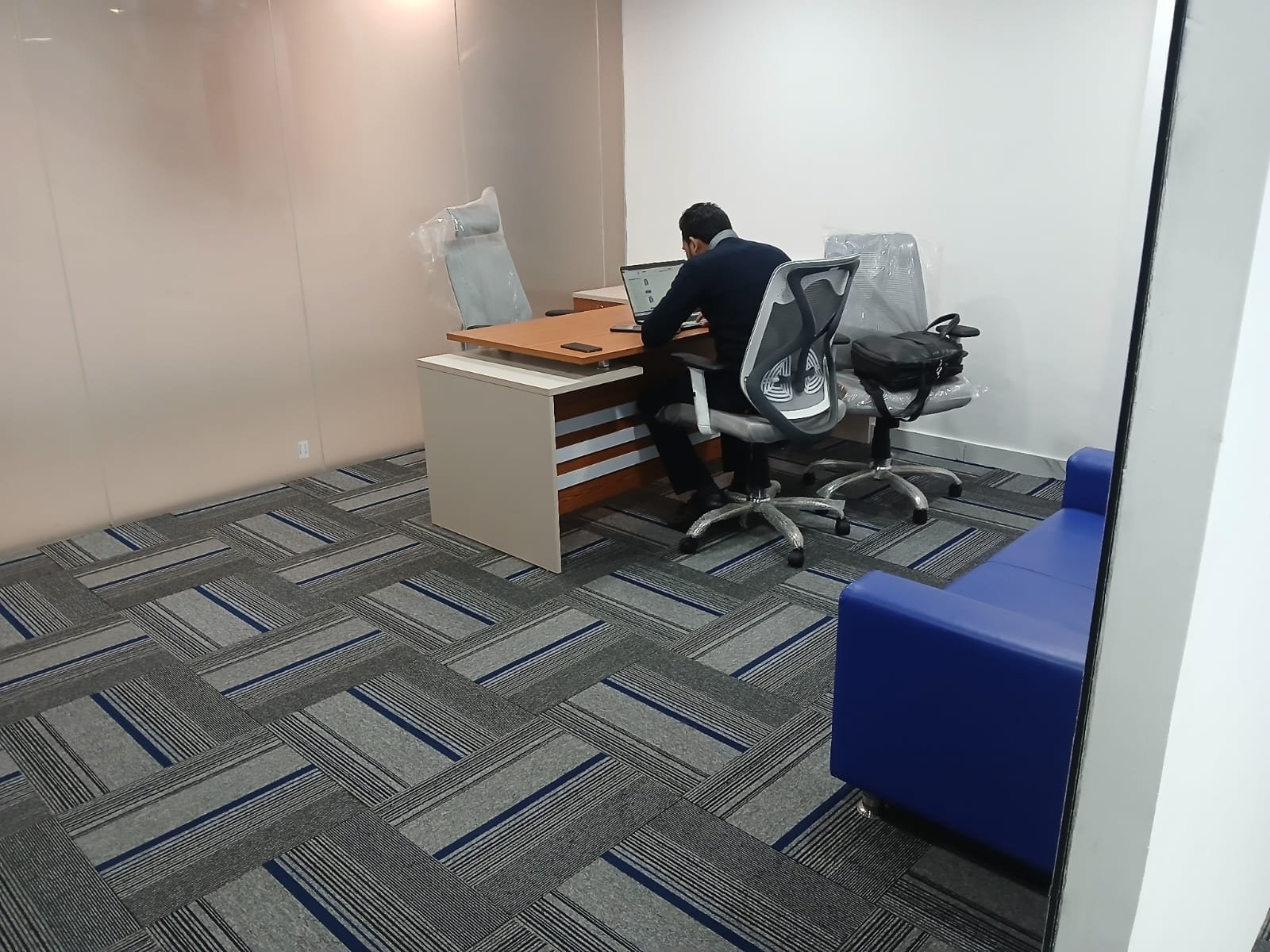 office space for rent image 2